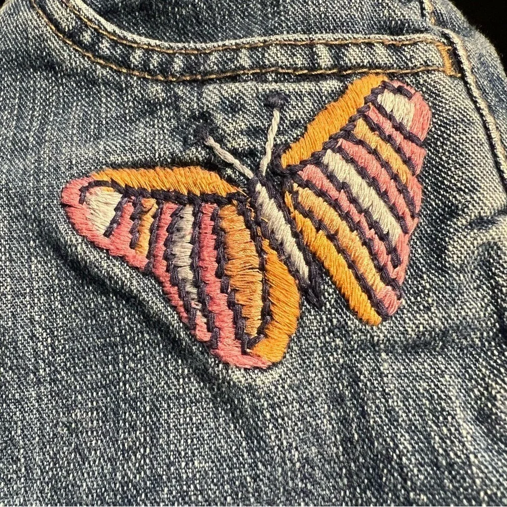 Gap Jeans Girls 8 Capri Embroidered Butterfly Medium Wash Denim Blue 100% Cotton
